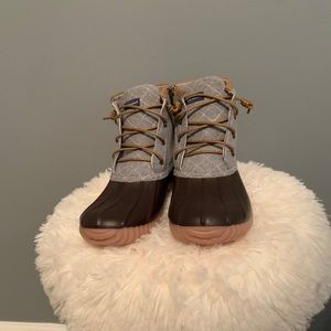 BRAND NEW simply southern duck boots